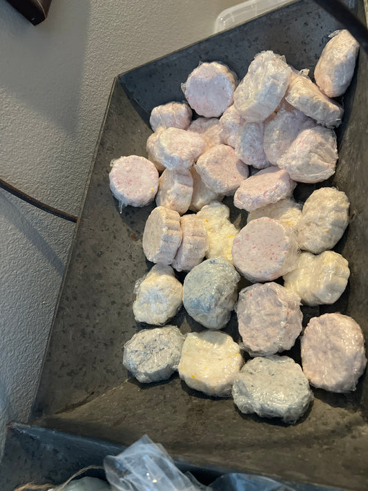 Bath bombs
