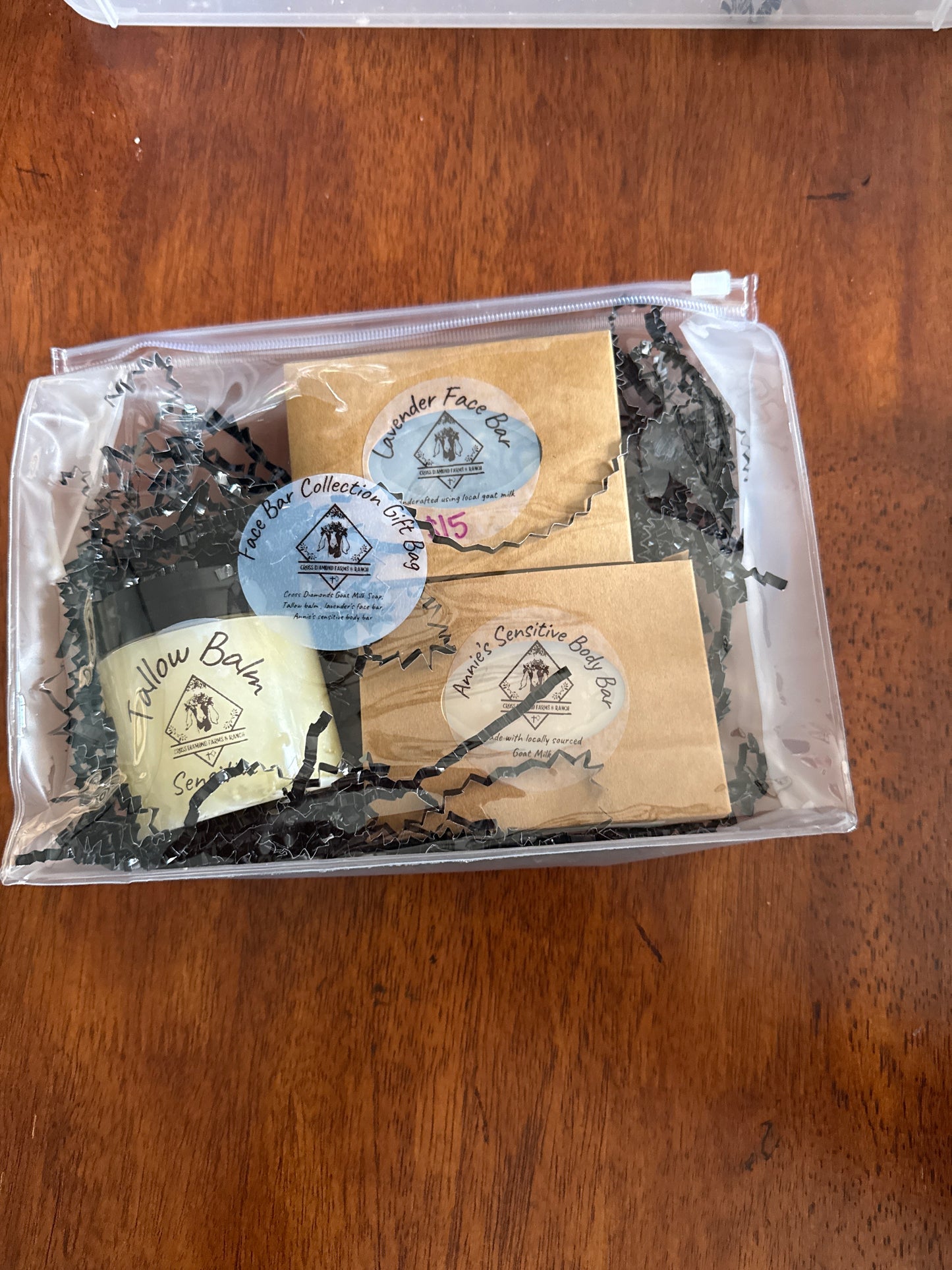 Face Bar Collection Gift Bag*